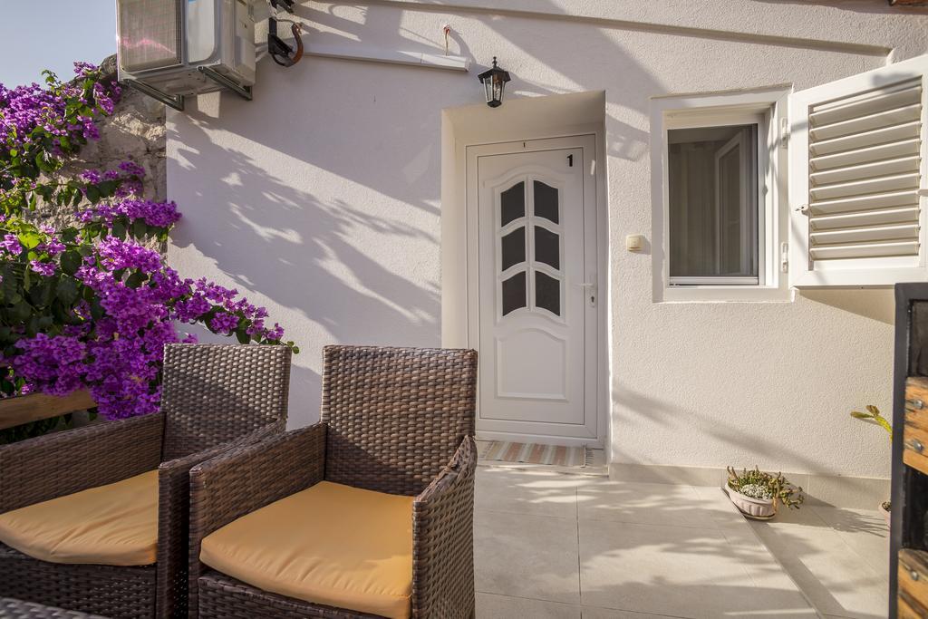 Apartments Sara Hvar Town Luaran gambar